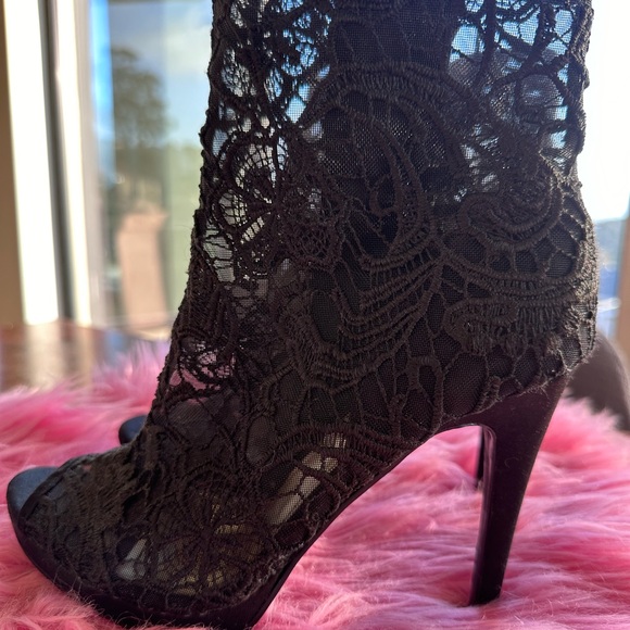 H&M Ankle lace bottom open toe heels - Picture 4 of 4